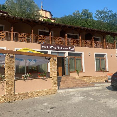 Motel Restaurant Nicol Armenis Exteriör bild